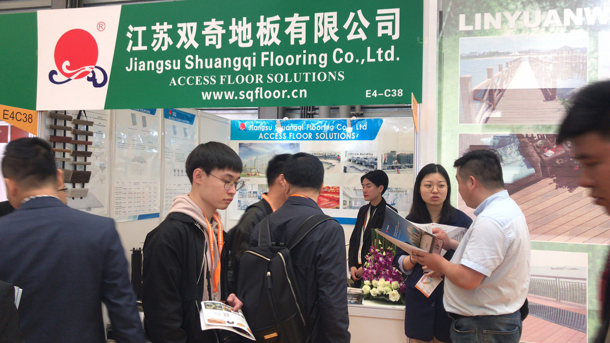 Shuangqi Floor participated in Shanghai China International Exhibition on Floor Materials and Paving Technology